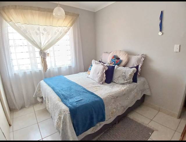2 BEDROOM HOUSE FOR SALE IN SASOLBURG EXT 1